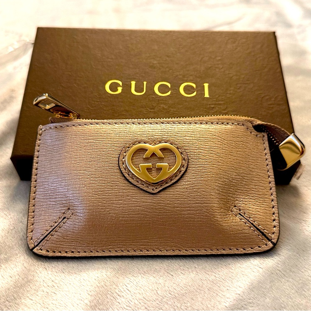 GUCCI gold wallet!